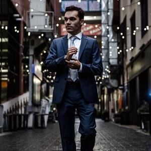 Meet your Posher, Robert